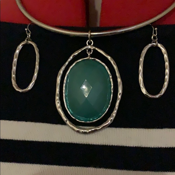 Charming Charlie necklace and earrings set. - Picture 2 of 8